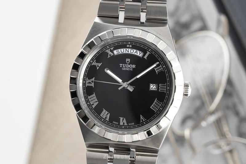Tudor Royal steel automatic men's watch 28600 LP: 2420EUR [2302402]