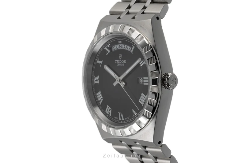Tudor Royal steel automatic men's watch 28600 LP: 2420EUR [2302402]