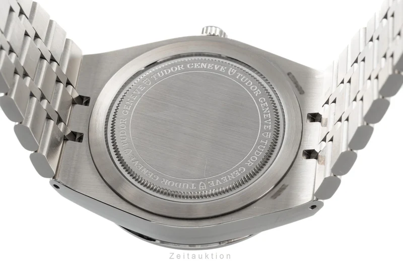 Tudor Royal steel automatic men's watch 28600 LP: 2420EUR [2302402]