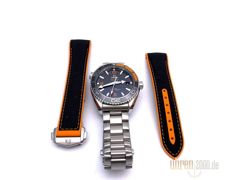 Omega Seamaster Planet Ocean 600m 215.30.44.21.01.002 Master Chronometer 43.5 aus 2017