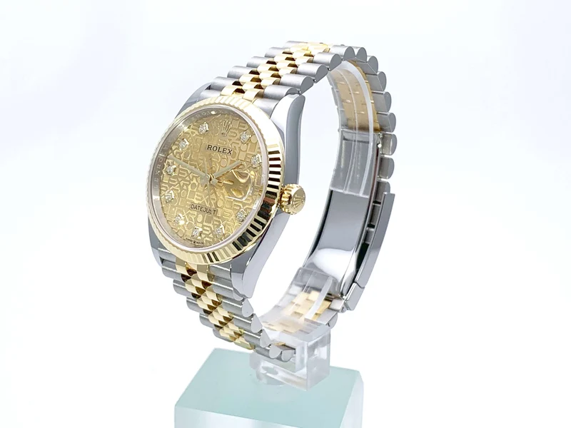 Rolex Datejust 36 126233 Champagner J Diamant Jubile-Band