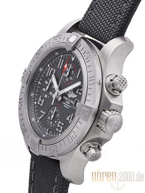 Breitling Avenger Bandit Chronograph Automatik E13383101M2W1