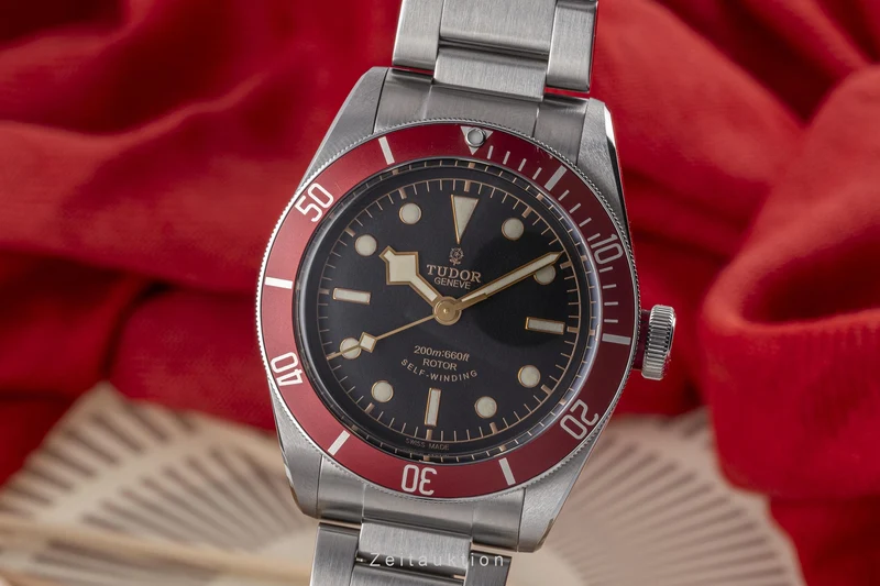 Tudor Black Bay steel automatic men's watch 79220 LP: 3950EUR [2302344]