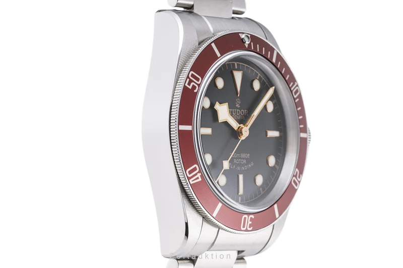 Tudor Black Bay steel automatic men's watch 79220 LP: 3950EUR [2302344]