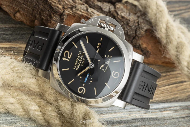 Panerai Luminor GMT steel automatic men's watch PAM01321 LP: 9800EUR [2303469]