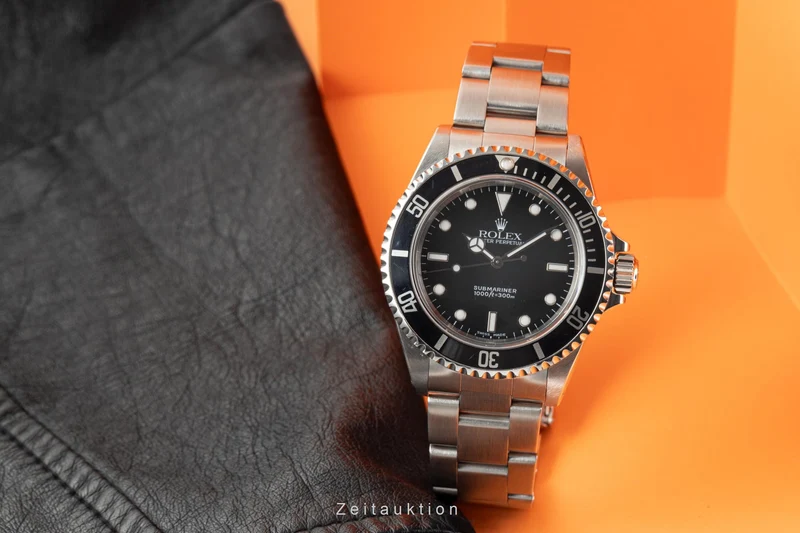 Rolex Submariner steel automatic men's watch 14060M [2303467]