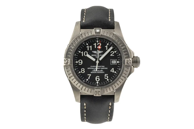 Breitling Avenger Seawolf titanium automatic men's watch E17370 LP: 4950EUR [2303459]