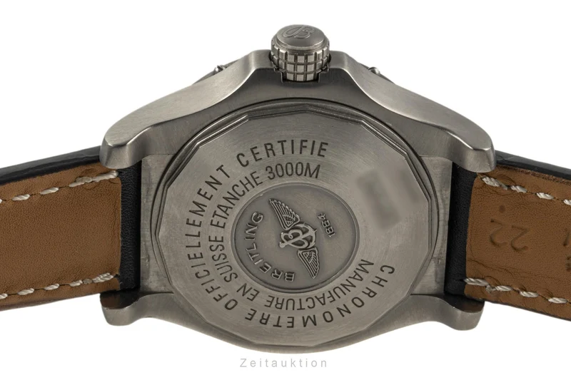 Breitling Avenger Seawolf titanium automatic men's watch E17370 LP: 4950EUR [2303459]