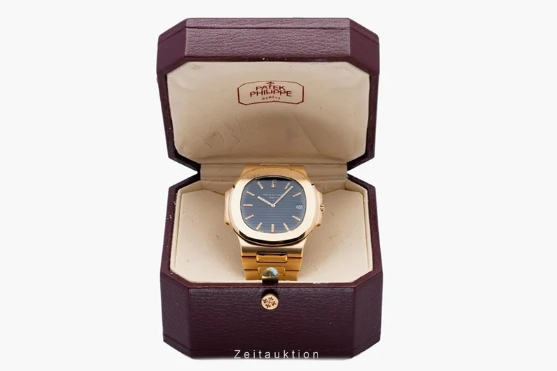 Patek Philippe Nautilus 18 ct gold automatic men's watch 3700/11J [2300998]