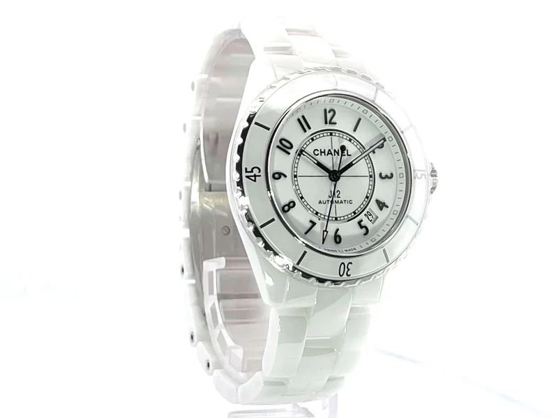 Chanel J12 Automatik 38 H5700