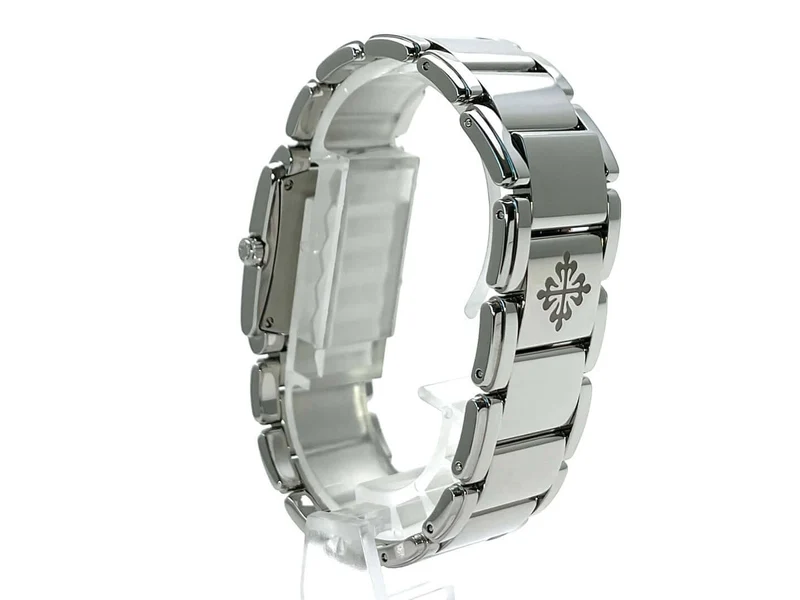 Patek Philippe Twenty-4 Edelstahl Ref. 4910/10A-010