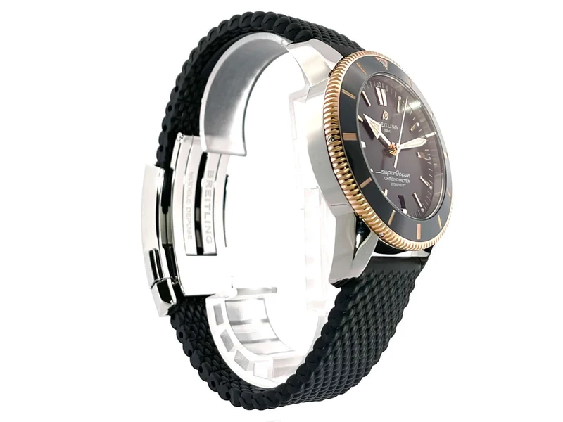 Breitling Superocean Heritage II B20 Automatic 44 UB2030121B1S1