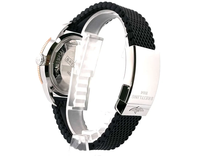 Breitling Superocean Heritage II B20 Automatic 44 UB2030121B1S1