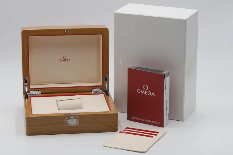 Omega Speedmaster chronograph steel automatic men's watch 329.30.44.51.01.001 LP: 10200EUR [2300315]