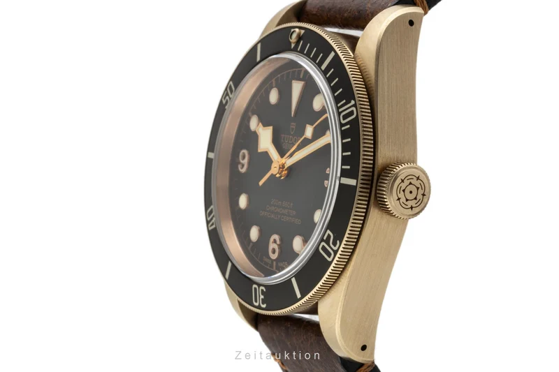 Tudor Black Bay bronze automatic men's watch 79250BA LP: 4310EUR [2302239]