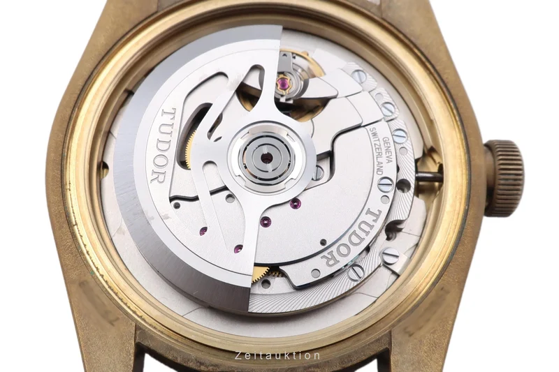 Tudor Black Bay bronze automatic men's watch 79250BA LP: 4310EUR [2302239]