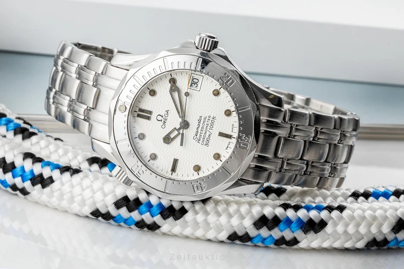 Omega Seamaster steel automatic men's watch 2552.20.00 LP: 6500EUR [2302212]