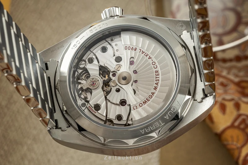 Omega Seamaster steel automatic men's watch 220.10.41.21.10.001 LP: 6800EUR [2303408]