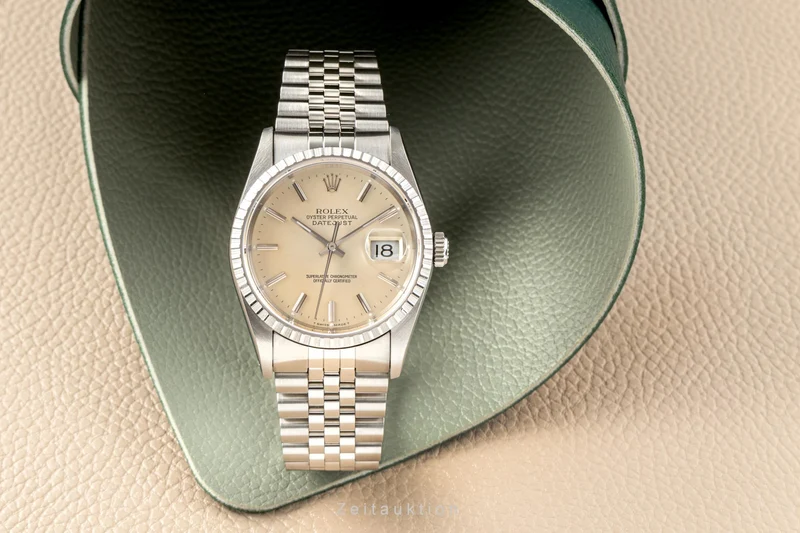 Rolex Datejust steel automatic men's watch 16220 LP: 8750EUR [2300150]