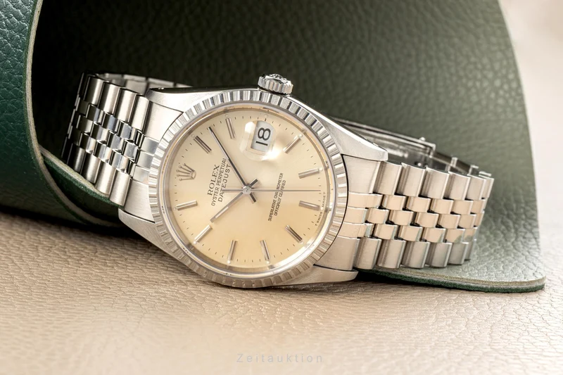 Rolex Datejust steel automatic men's watch 16220 LP: 8750EUR [2300150]