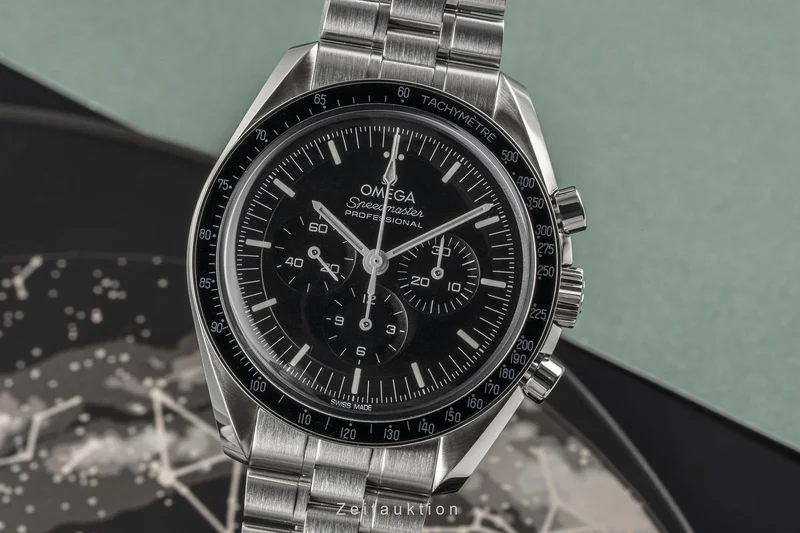 Omega Speedmaster Moonwatch chronograph steel manual winding men's watch 310.30.42.50.01.001 LP: 7400EUR [2302161]