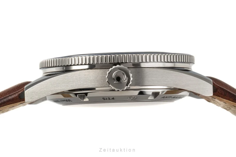 Omega Seamaster titanium automatic men's watch 233.92.41.21.03.001 [2300598]