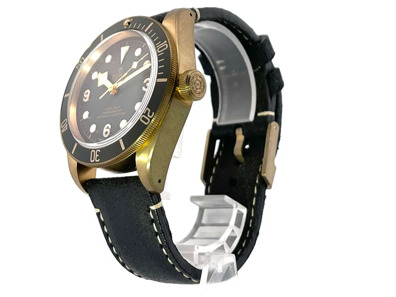Tudor Heritage Black Bay Bronze Nubuk 79250BA-0001