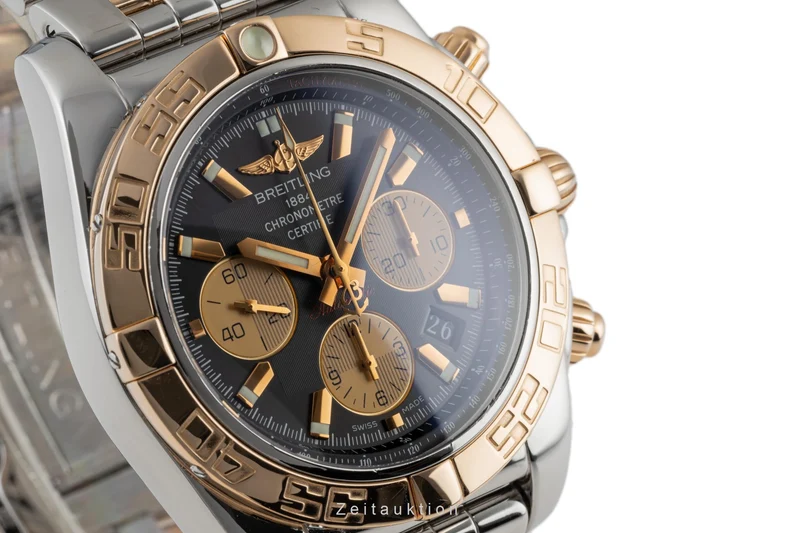 Breitling Chronomat 44 chronograph steel / gold automatic men's watch CB0110 LP: 12950EUR [2301990]