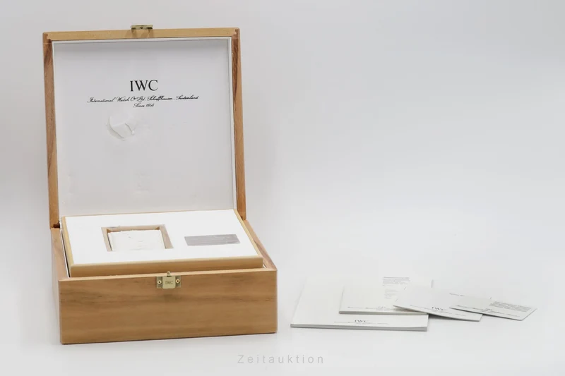 IWC Fliegeruhr chronograph steel automatic men's watch 3713 LP: 8300EUR [2301989]