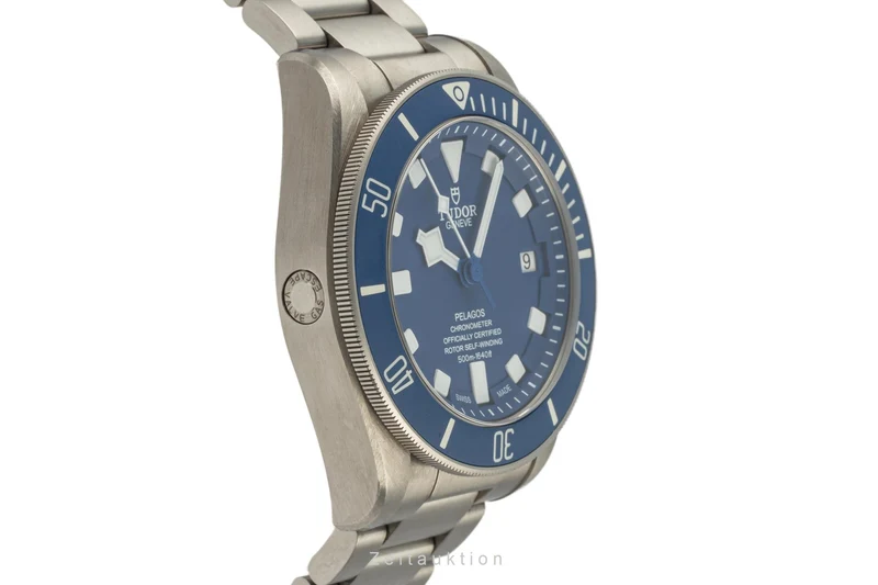 Tudor Pelagos titanium automatic men's watch 25600T LP: 4820EUR [2207755]