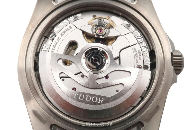 Tudor Pelagos titanium automatic men's watch 25600T LP: 4820EUR [2207755]