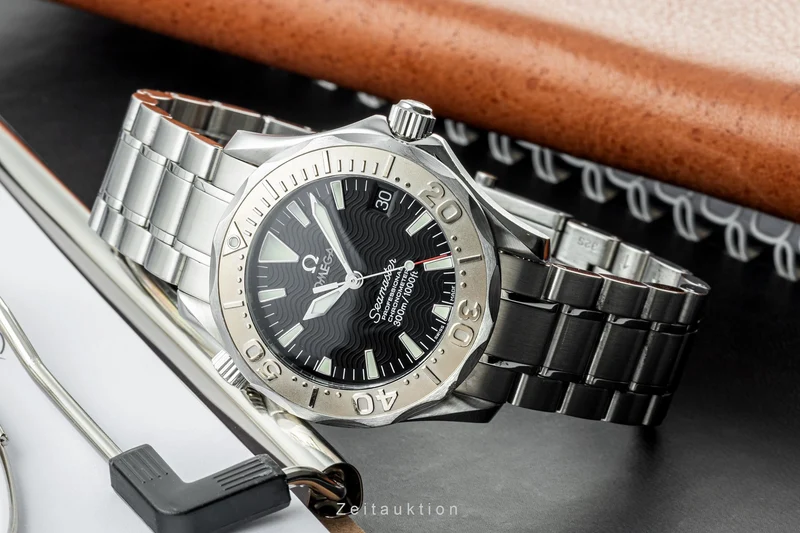 Omega Seamaster steel / white gold automatic men's watch 2236.50.00 VP: 7700EUR [2302878]