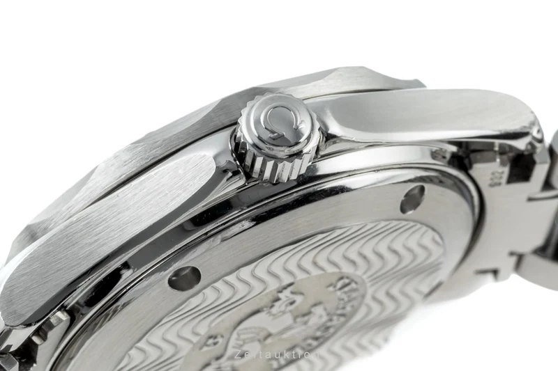 Omega Seamaster steel / white gold automatic men's watch 2236.50.00 VP: 7700EUR [2302878]