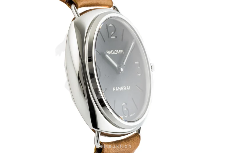 Panerai Radiomir steel manual winding men's watch PAM00210 LP: 0EUR [2301815]
