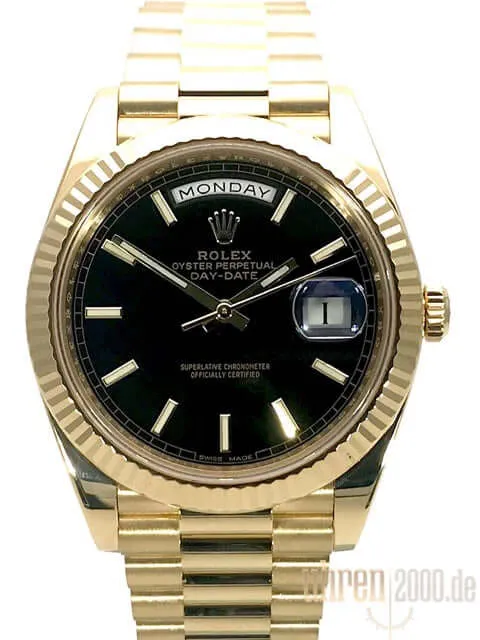 Rolex Day-Date 40 Gelbgold 228238 Schwarz aus 2017 LC100