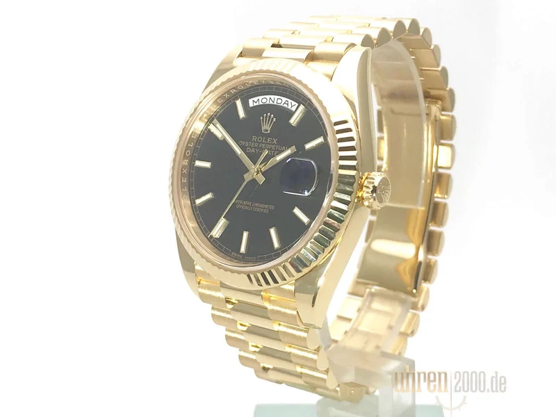 Rolex Day-Date 40 Gelbgold 228238 Schwarz aus 2017 LC100