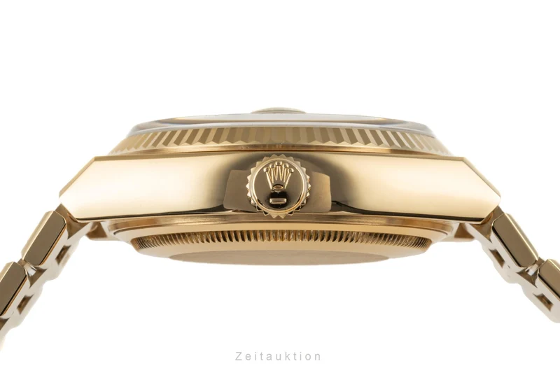 Rolex Day-Date 18 ct gold quartz men's watch 19018 LP: 34400EUR [2207623]