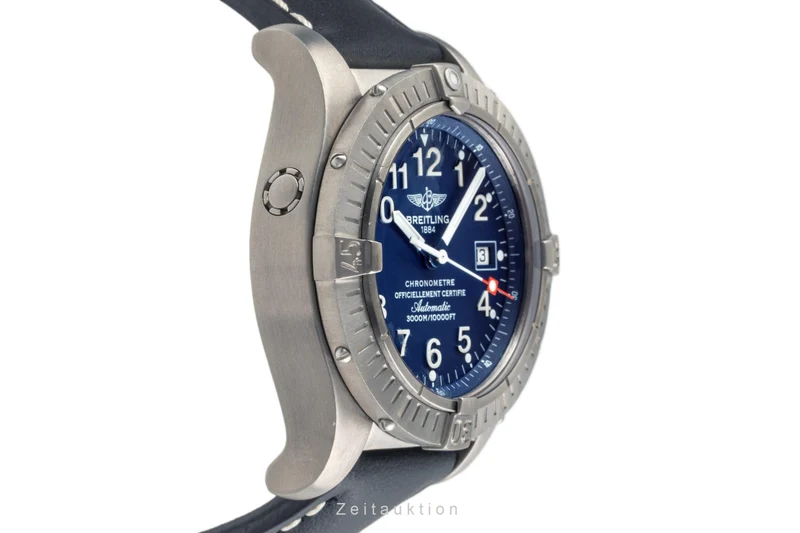 Breitling Avenger Seawolf titanium automatic men's watch E17370 LP: 4950EUR [2302792]