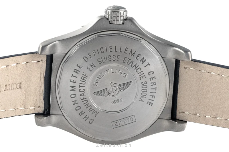 Breitling Avenger Seawolf titanium automatic men's watch E17370 LP: 4950EUR [2302792]