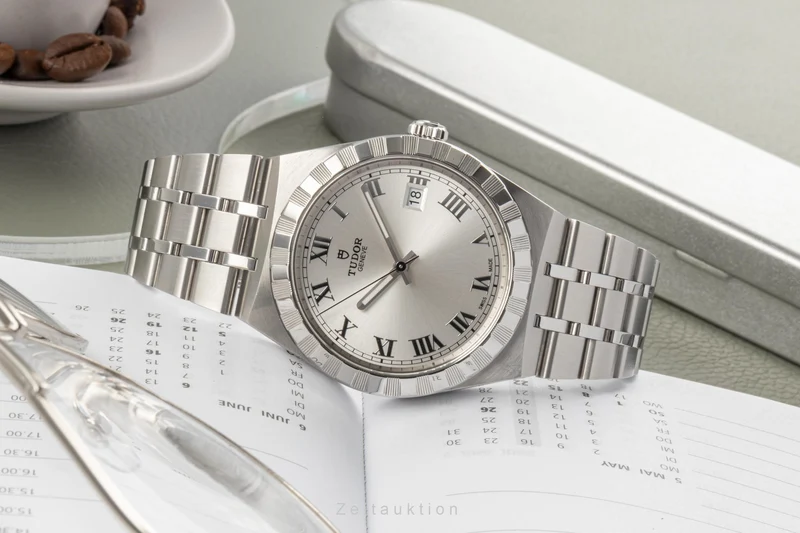 Tudor Royal steel automatic men's watch 28500 LP: 2360EUR [2207383]