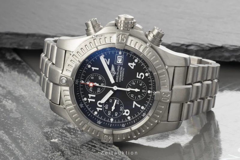 Breitling Avenger chronograph titanium automatic men's watch E13360 [2207275]