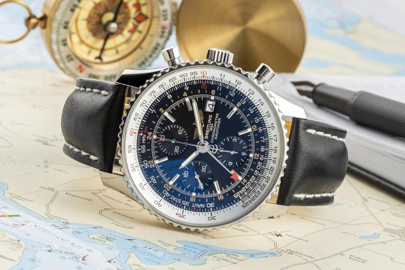 Breitling Navitimer World chronograph steel automatic men's watch A24322 LP: 8900EUR [2207271]