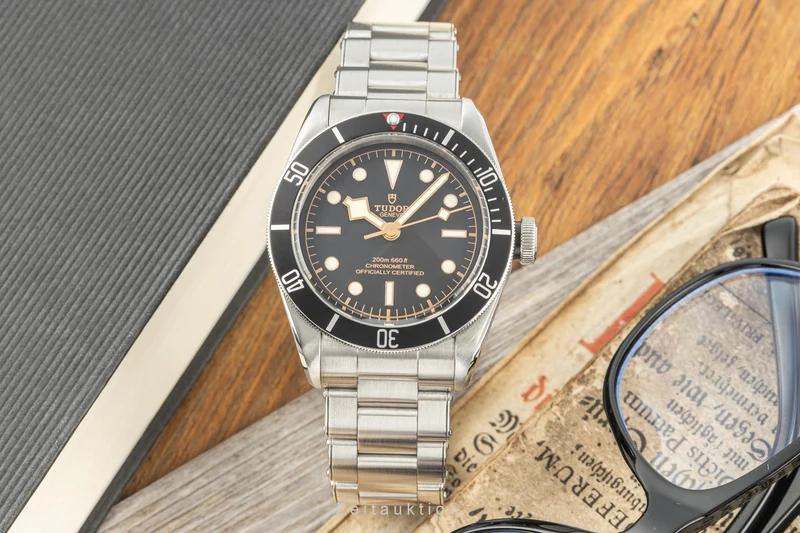 Tudor Black Bay steel automatic men's watch 79230N LP: 3620EUR [2207169]